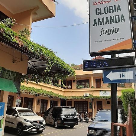 Gloria Amanda Hotel Yogyakarta Exterior foto